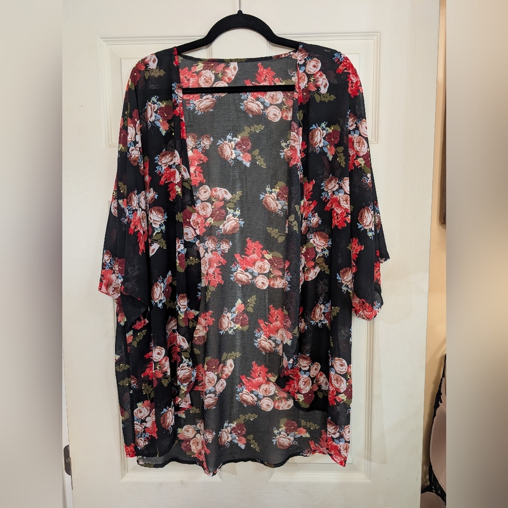 Black Floral Print Kimono Style Cardigan XL (T40)